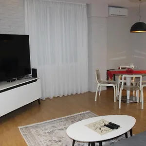 Apartment Luxury Blloku 